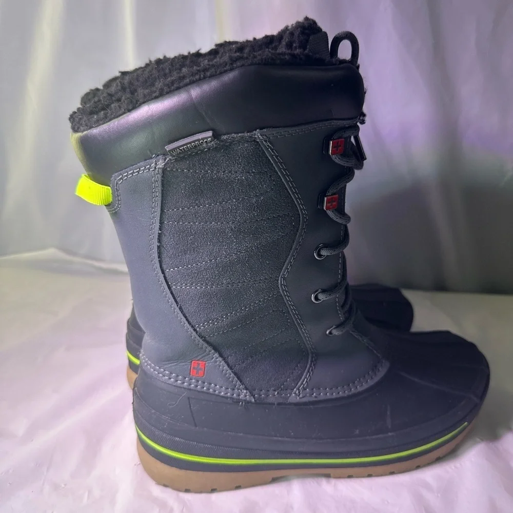 Swiss Tech Kids Boots - Black and Green